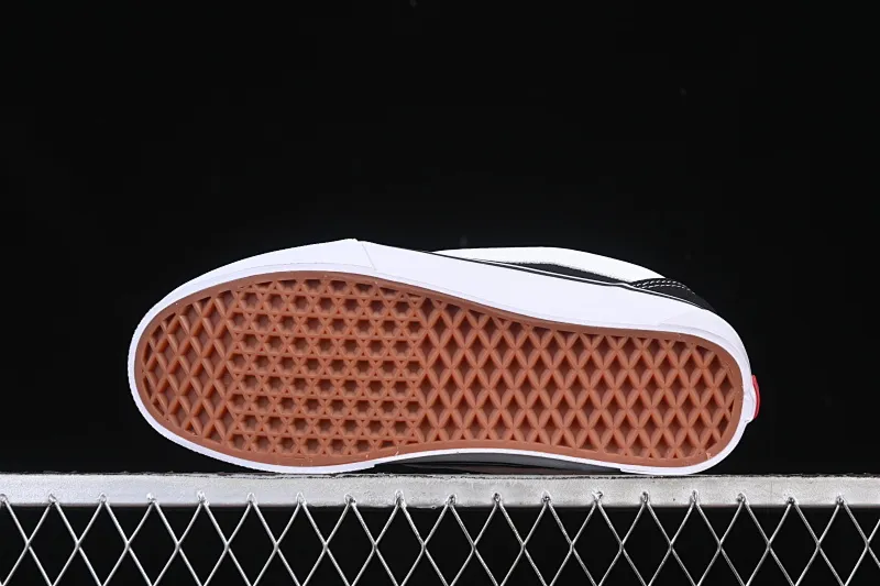 All categories Vans Vans series Vans Low Vans low-top Vans Knu-Skool high street American retro casual canvas skateboard shoes VN0009QC6BK